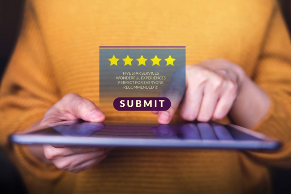 managing customer reviews